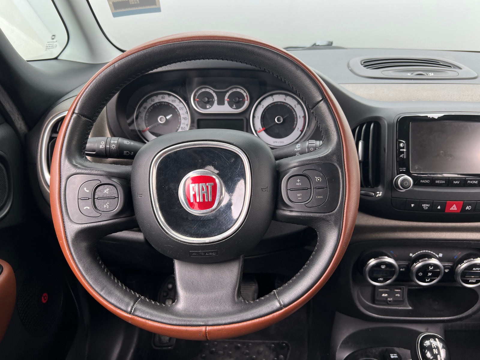 Thumbnail: 2014 Fiat 500L - 5