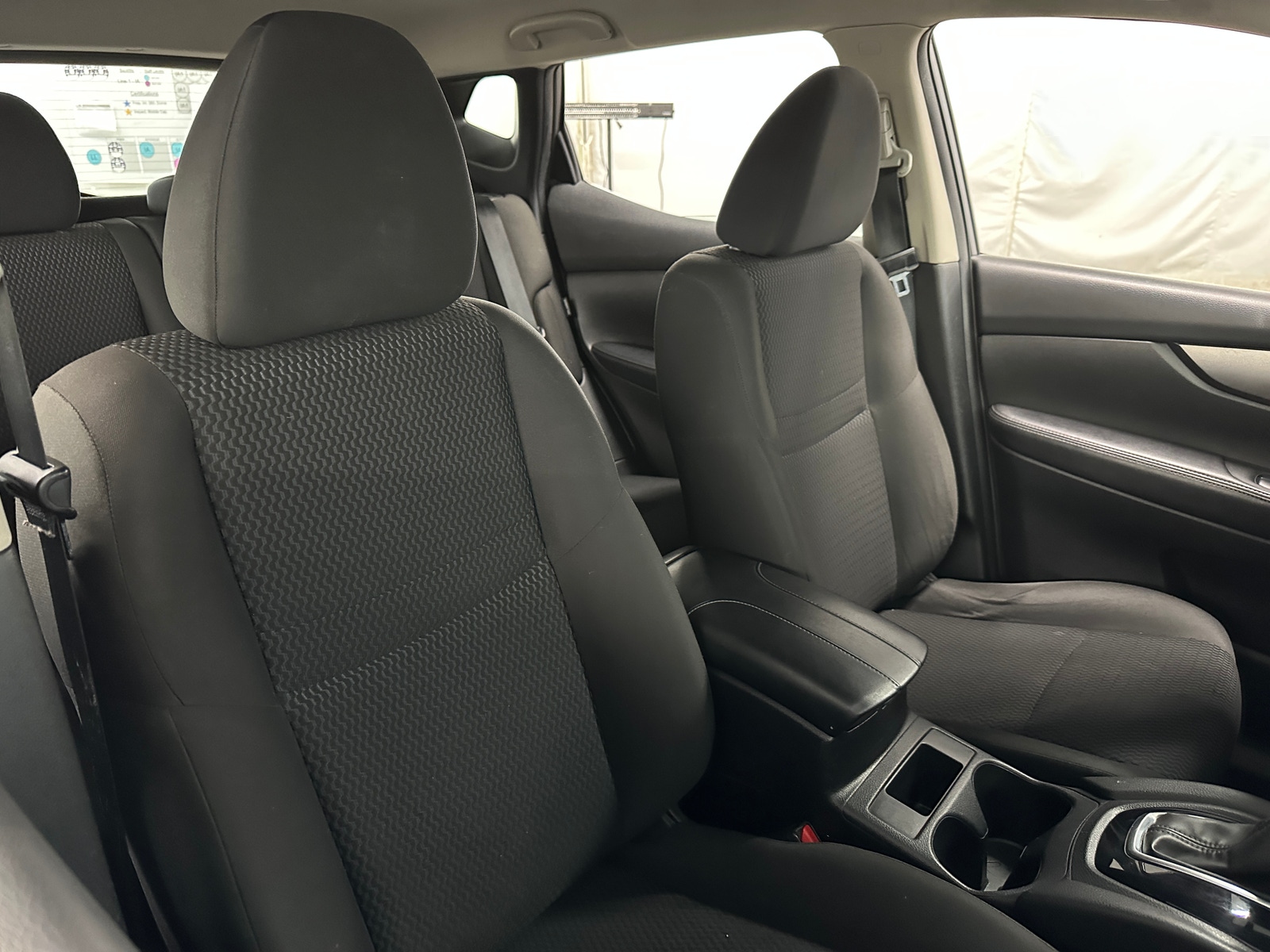 Thumbnail: 2020 Nissan Rogue Sport - 2