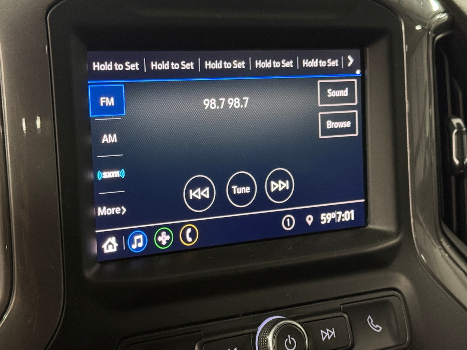 Thumbnail: 2021 Chevrolet Silverado 1500 - 4