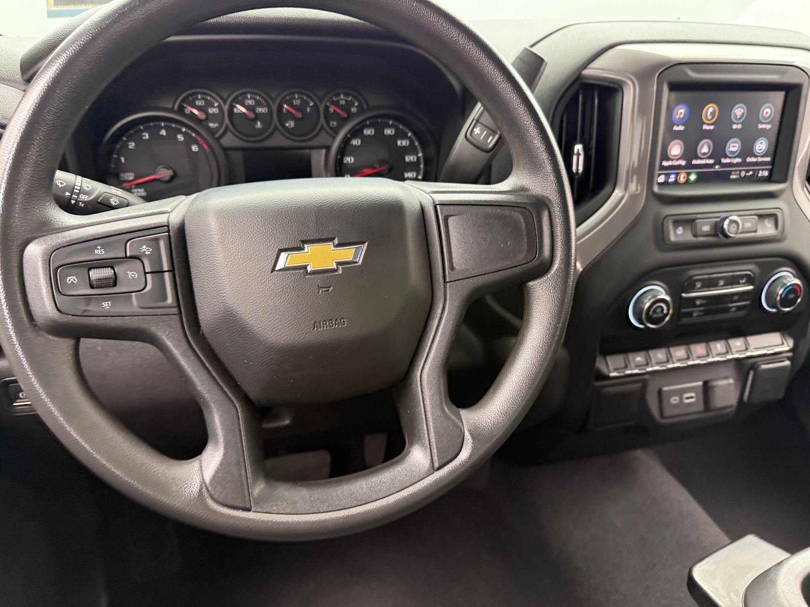 Thumbnail: 2023 Chevrolet Silverado 1500 - 5