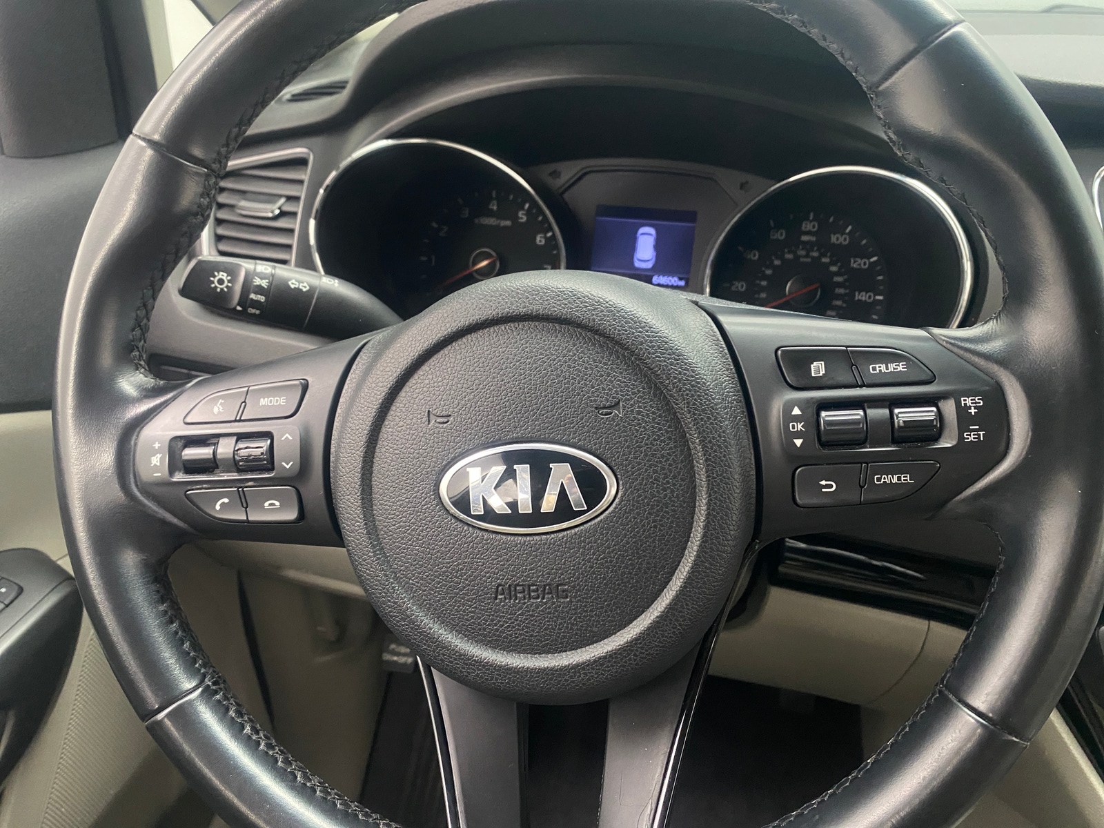 Thumbnail: 2020 Kia Sedona - 4