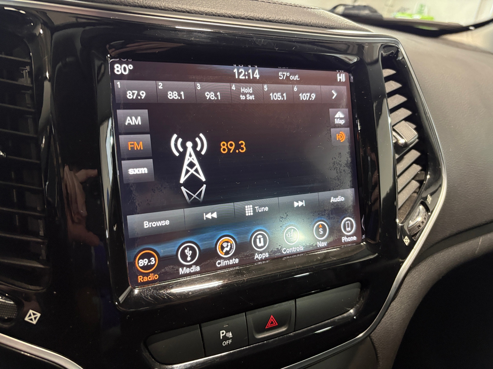 Thumbnail: 2019 Jeep Cherokee - 3