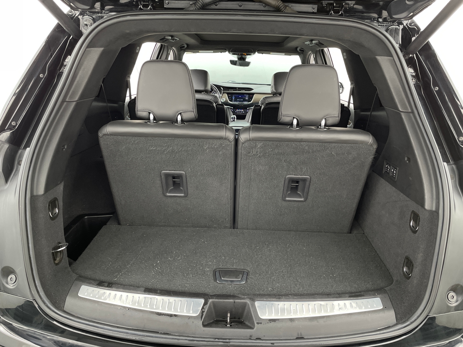 Thumbnail: 2020 Cadillac XT6 - 6