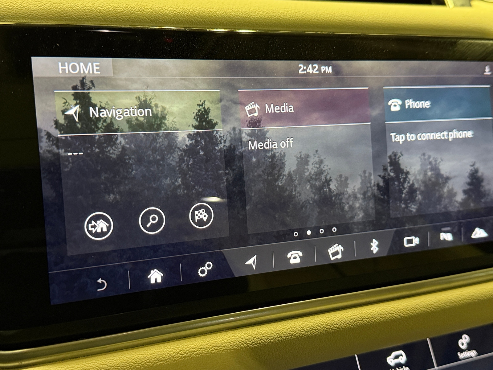 Thumbnail: 2019 Land Rover Range Rover Sport - 3