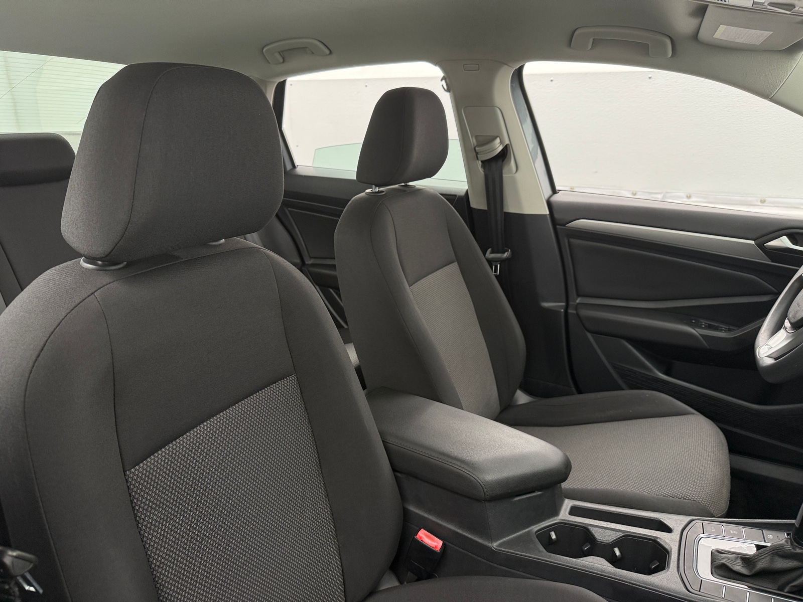 Thumbnail: 2021 Volkswagen Jetta - 2