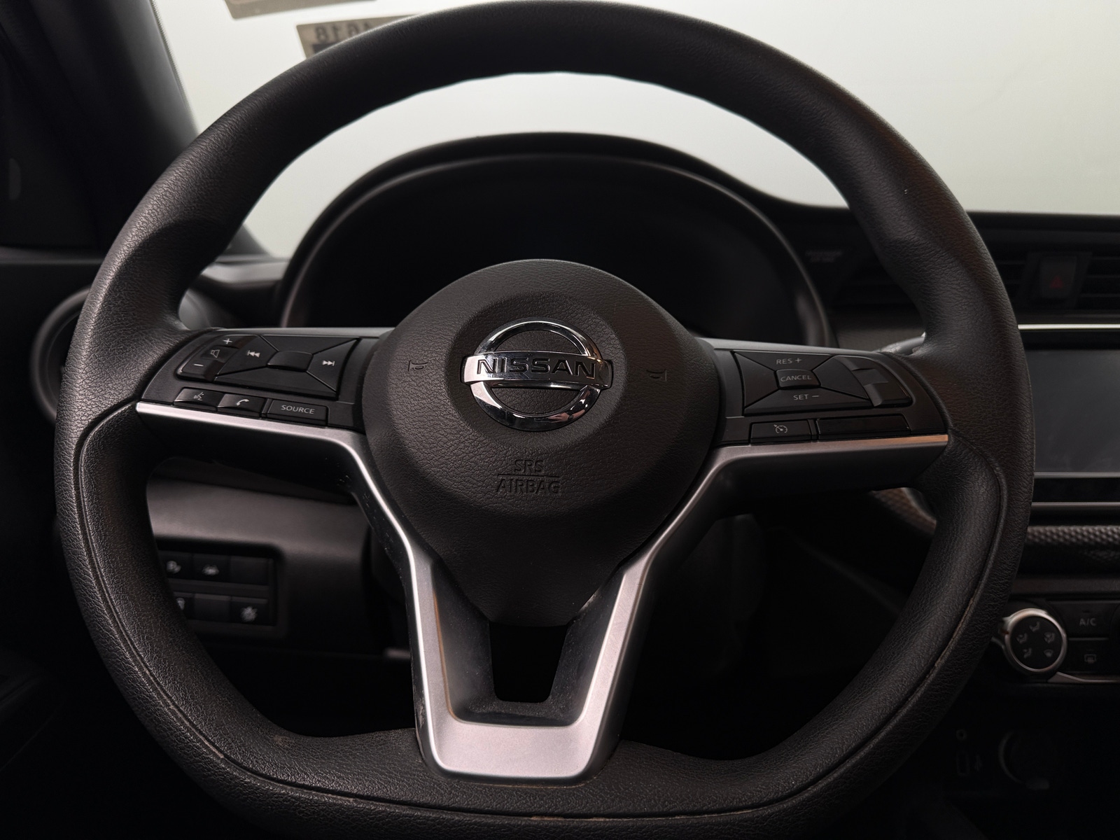 Thumbnail: 2020 Nissan Kicks - 5