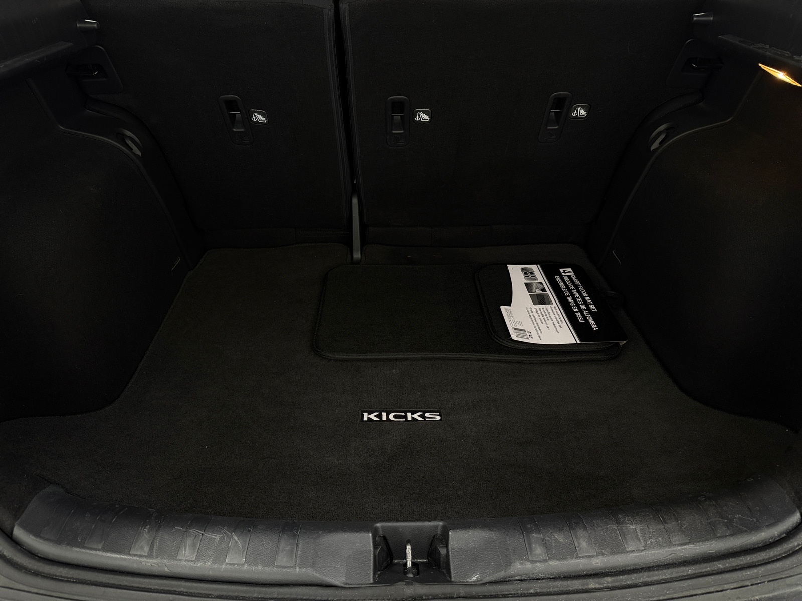 Thumbnail: 2020 Nissan Kicks - 7