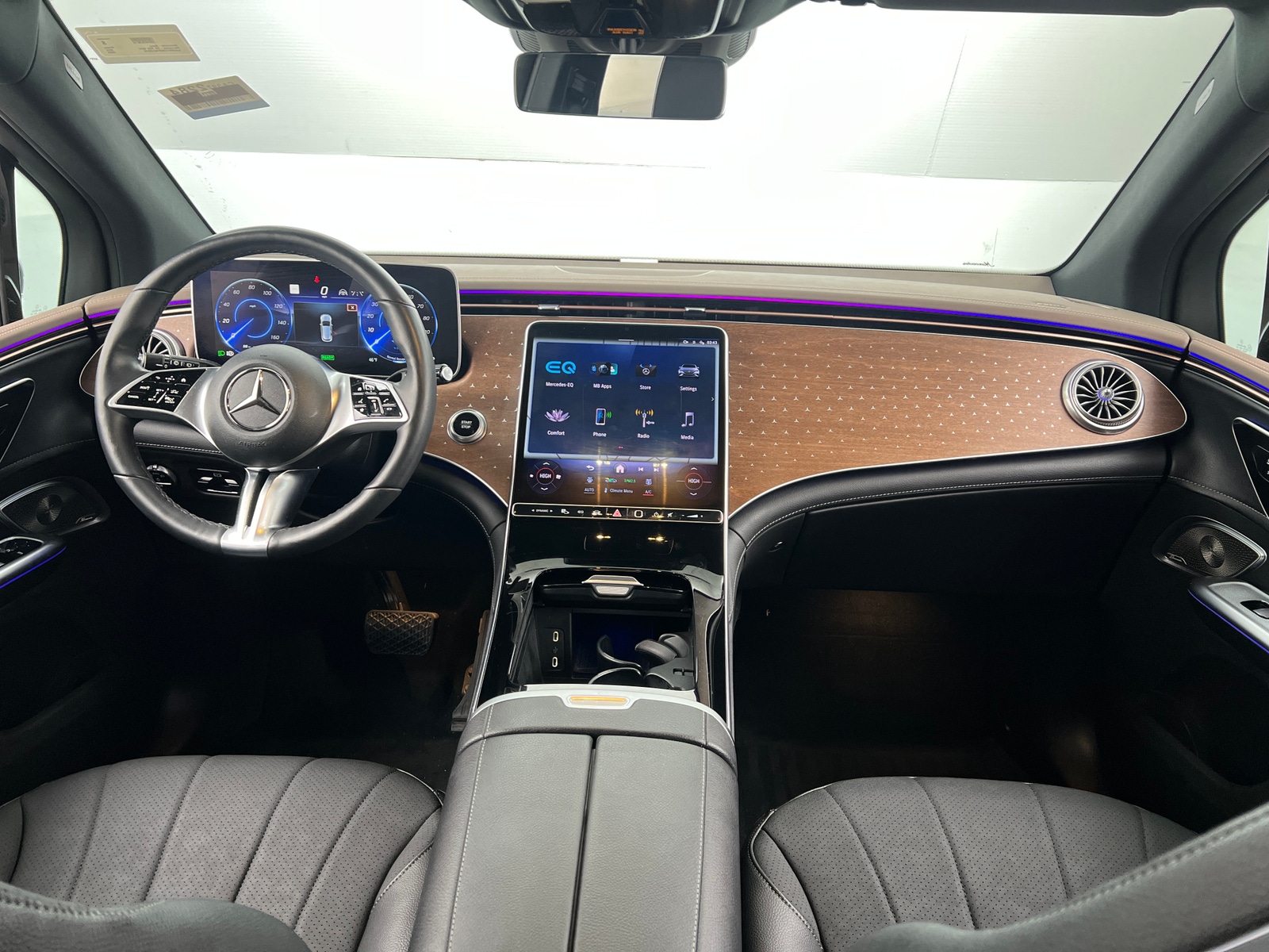 Thumbnail: 2023 Mercedes-Benz EQE - 2