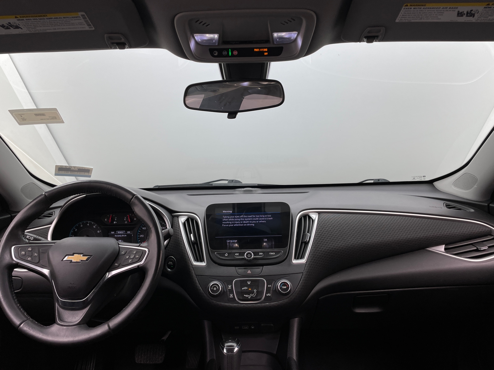 Thumbnail: 2019 Chevrolet Malibu - 3