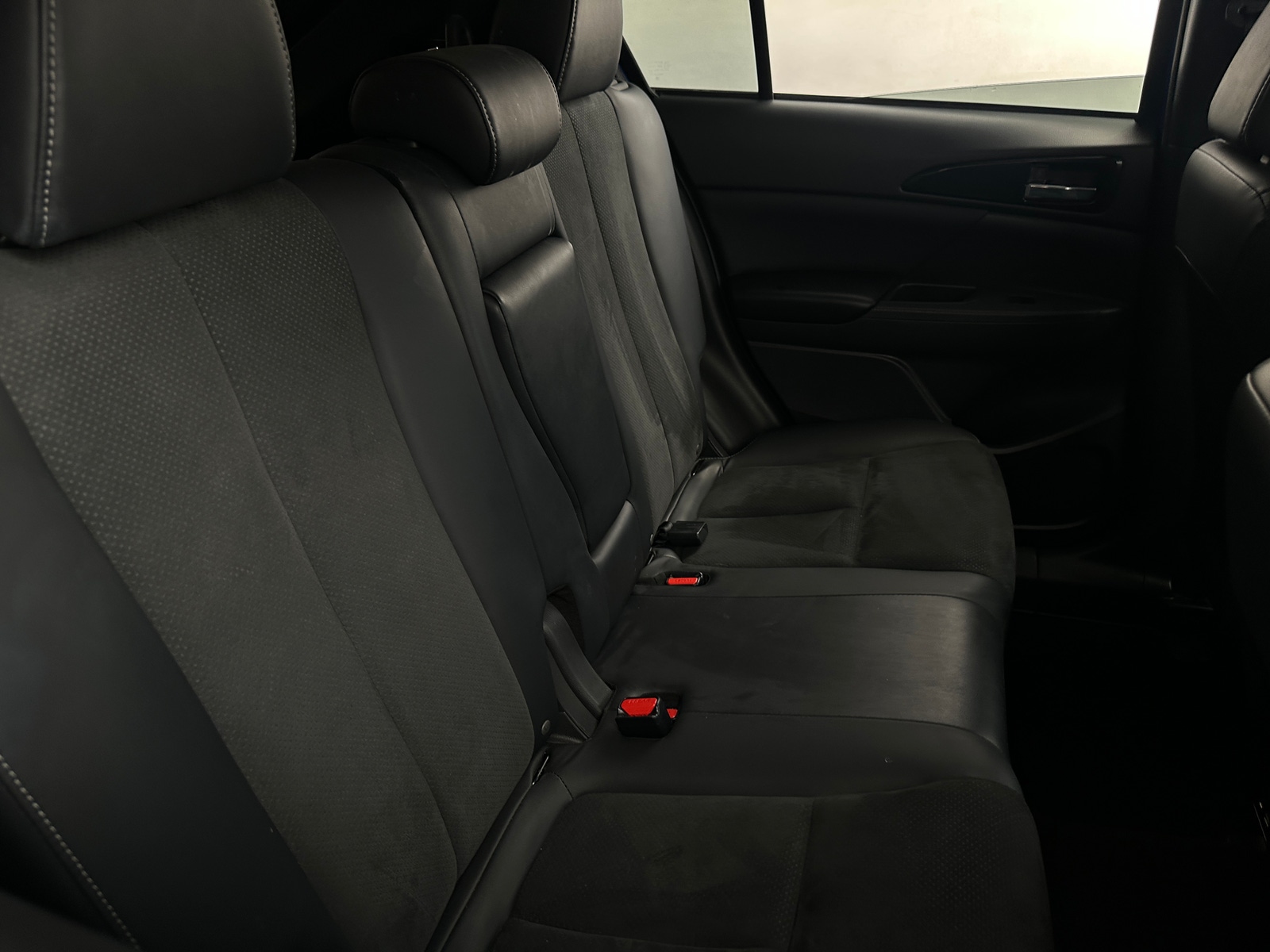 Thumbnail: 2024 Mitsubishi Eclipse Cross - 6