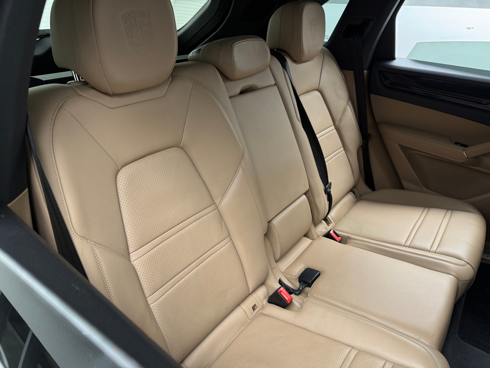 Thumbnail: 2021 Porsche Cayenne - 5