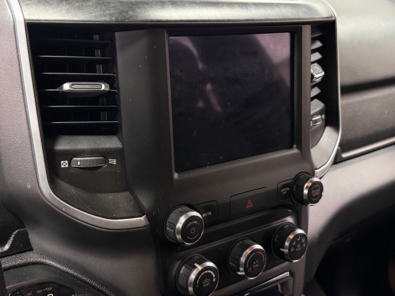 Thumbnail: 2020 RAM 1500 - 4