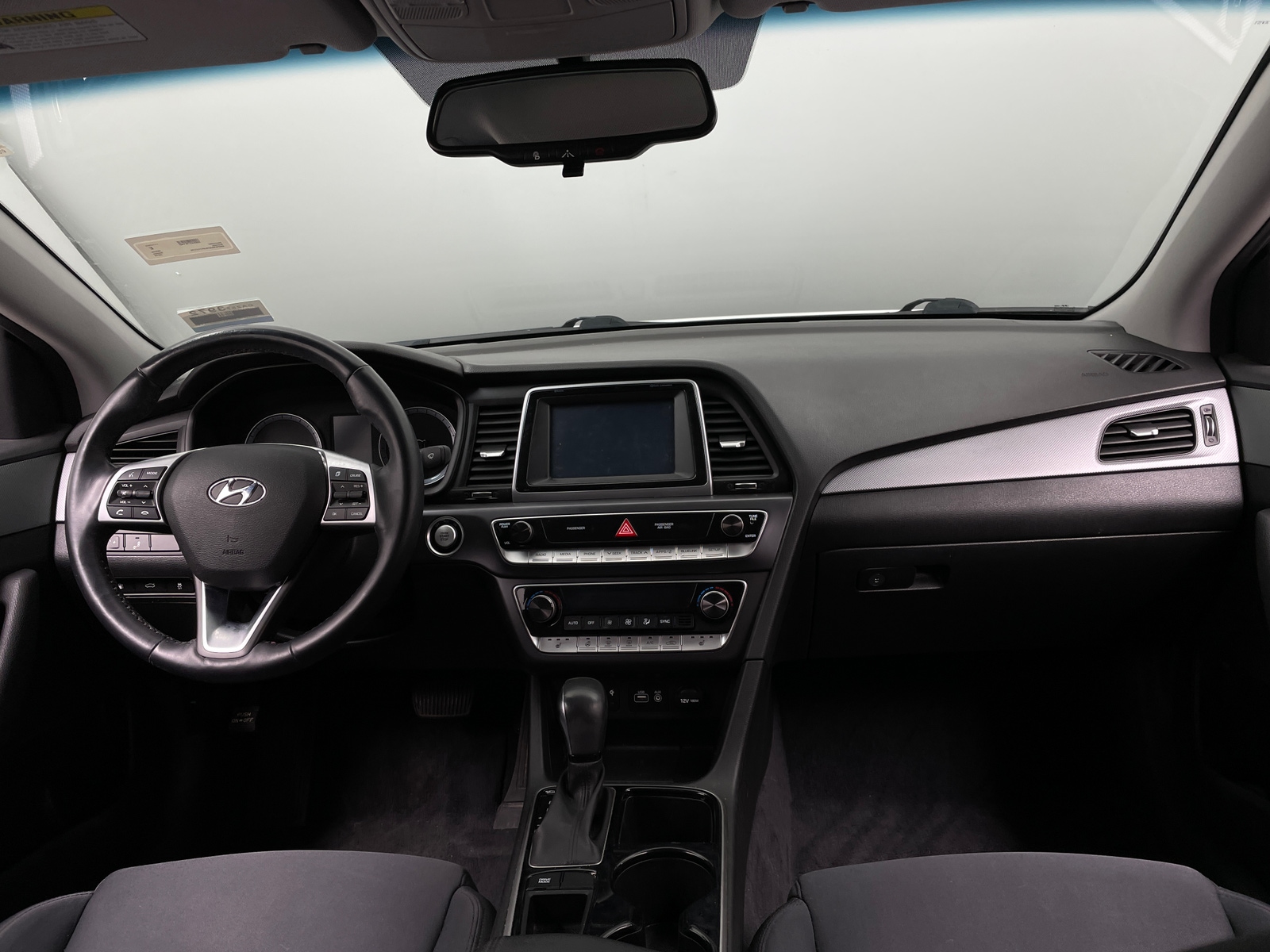 Thumbnail: 2018 Hyundai Sonata - 3