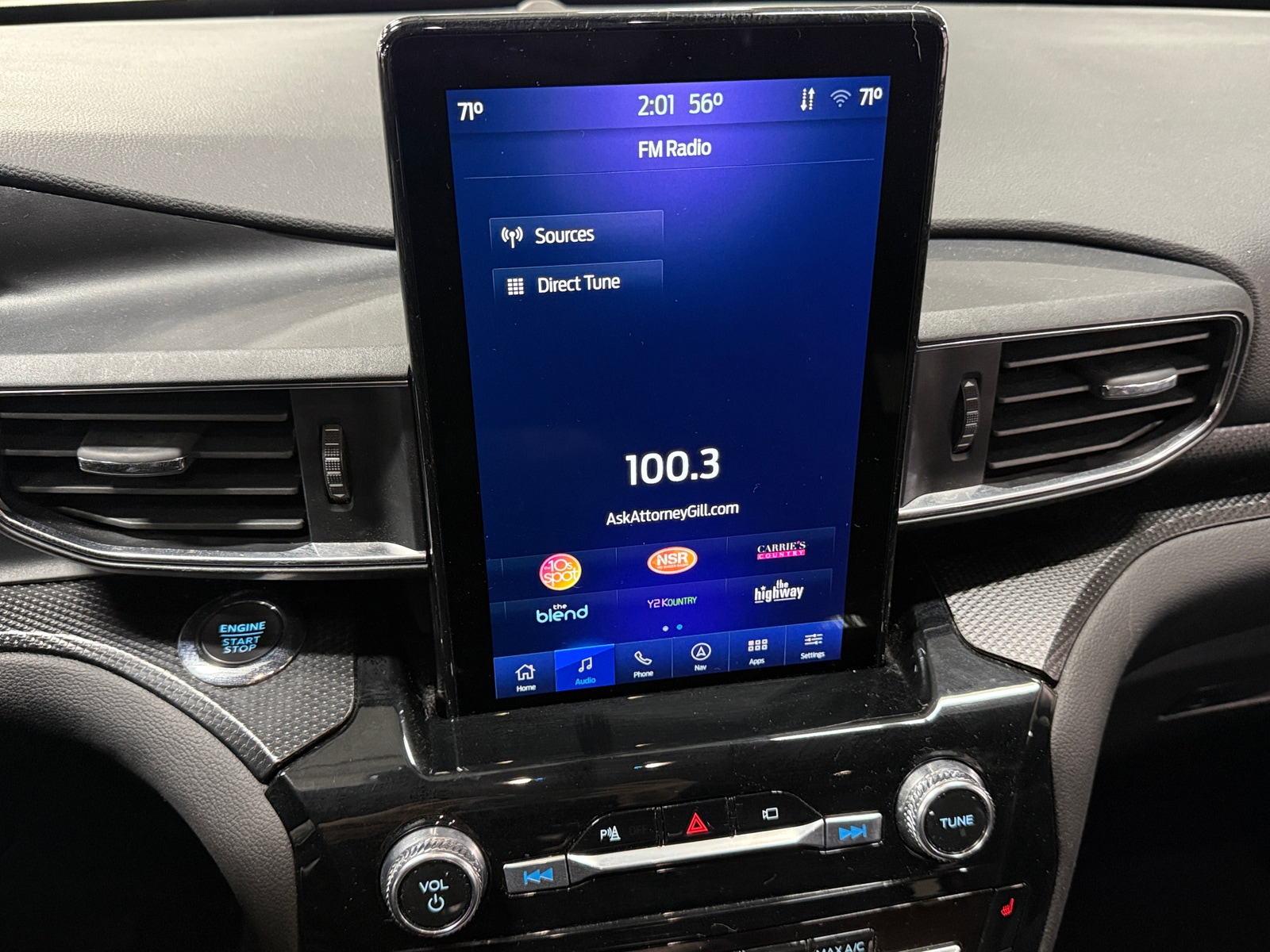 Thumbnail: 2022 Ford Explorer - 3