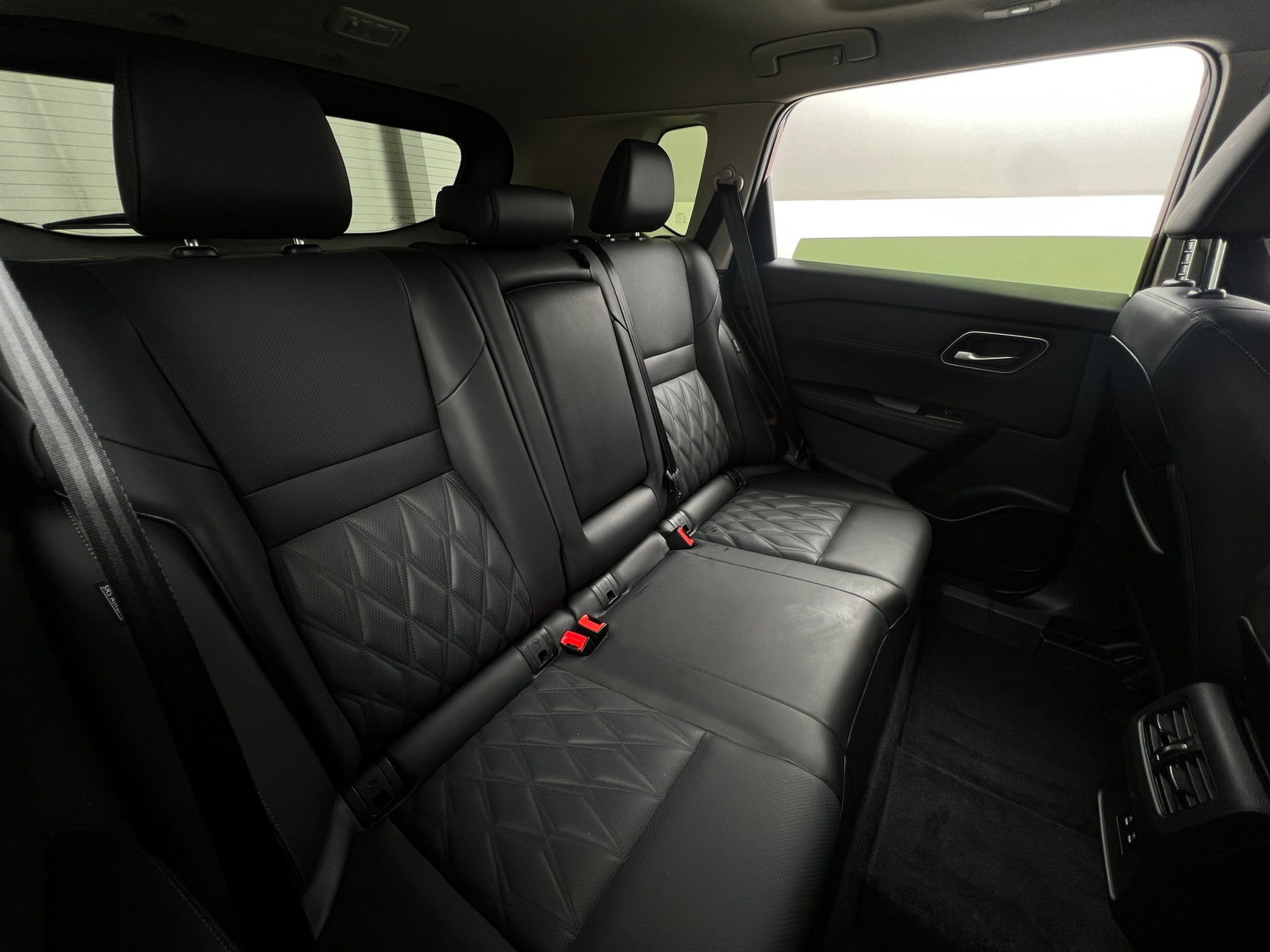 Thumbnail: 2025 Nissan Rogue - 5