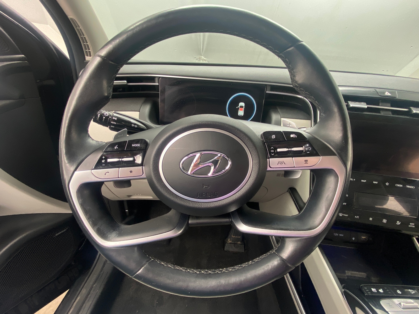 Thumbnail: 2022 Hyundai Tucson - 4