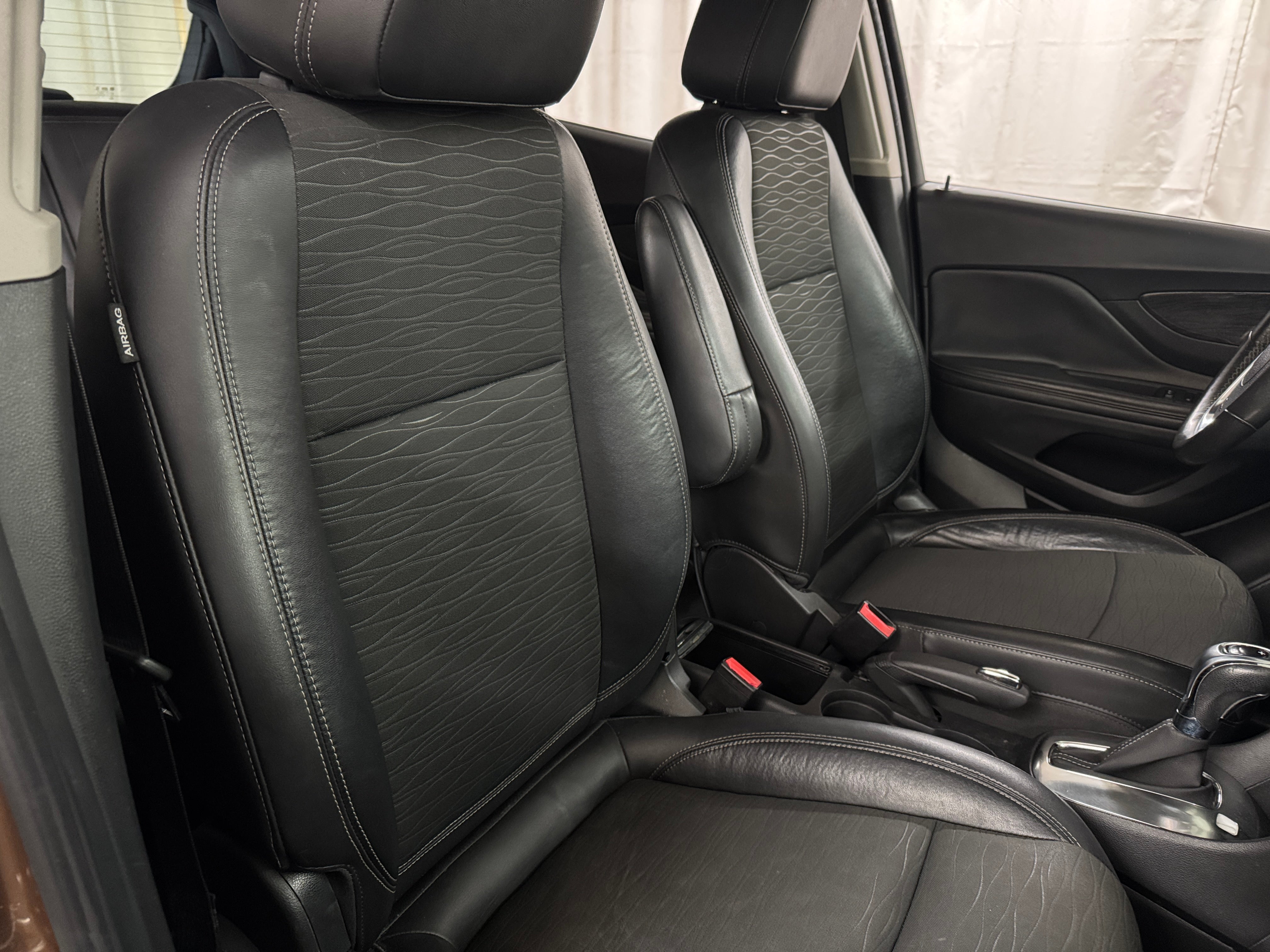 Image of 2016 Buick Encore base