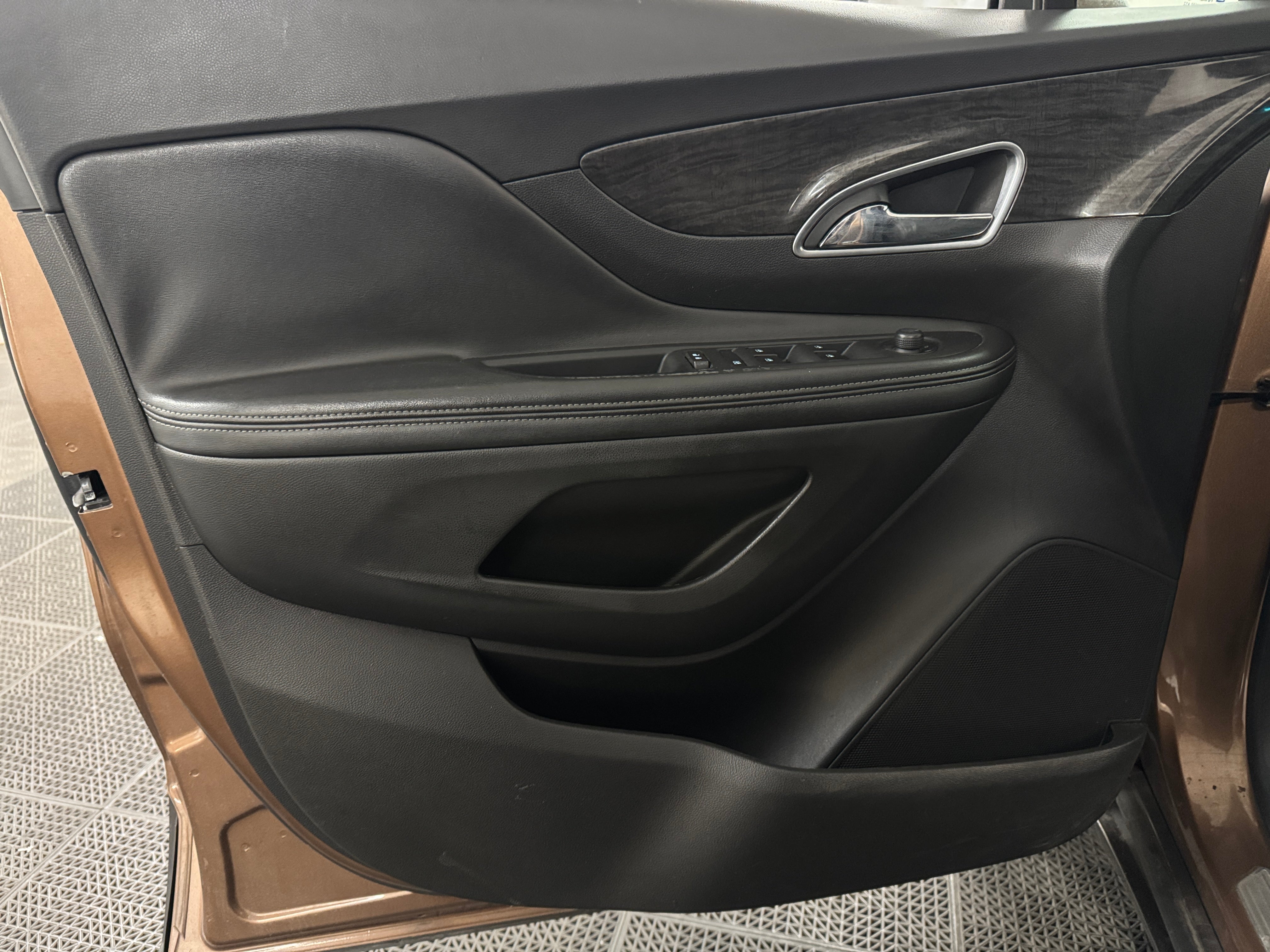 Image of 2016 Buick Encore base