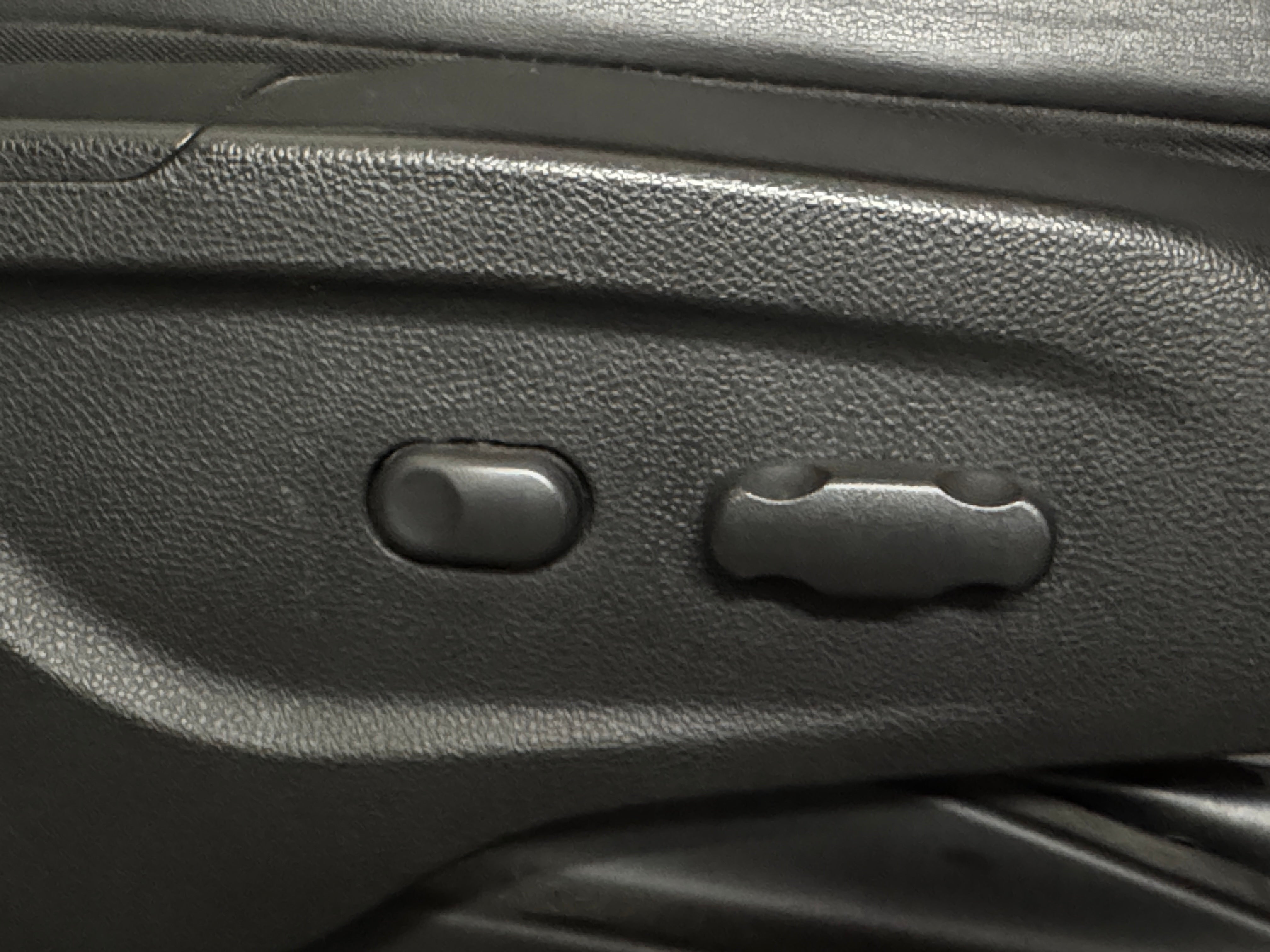 Image of 2016 Buick Encore base