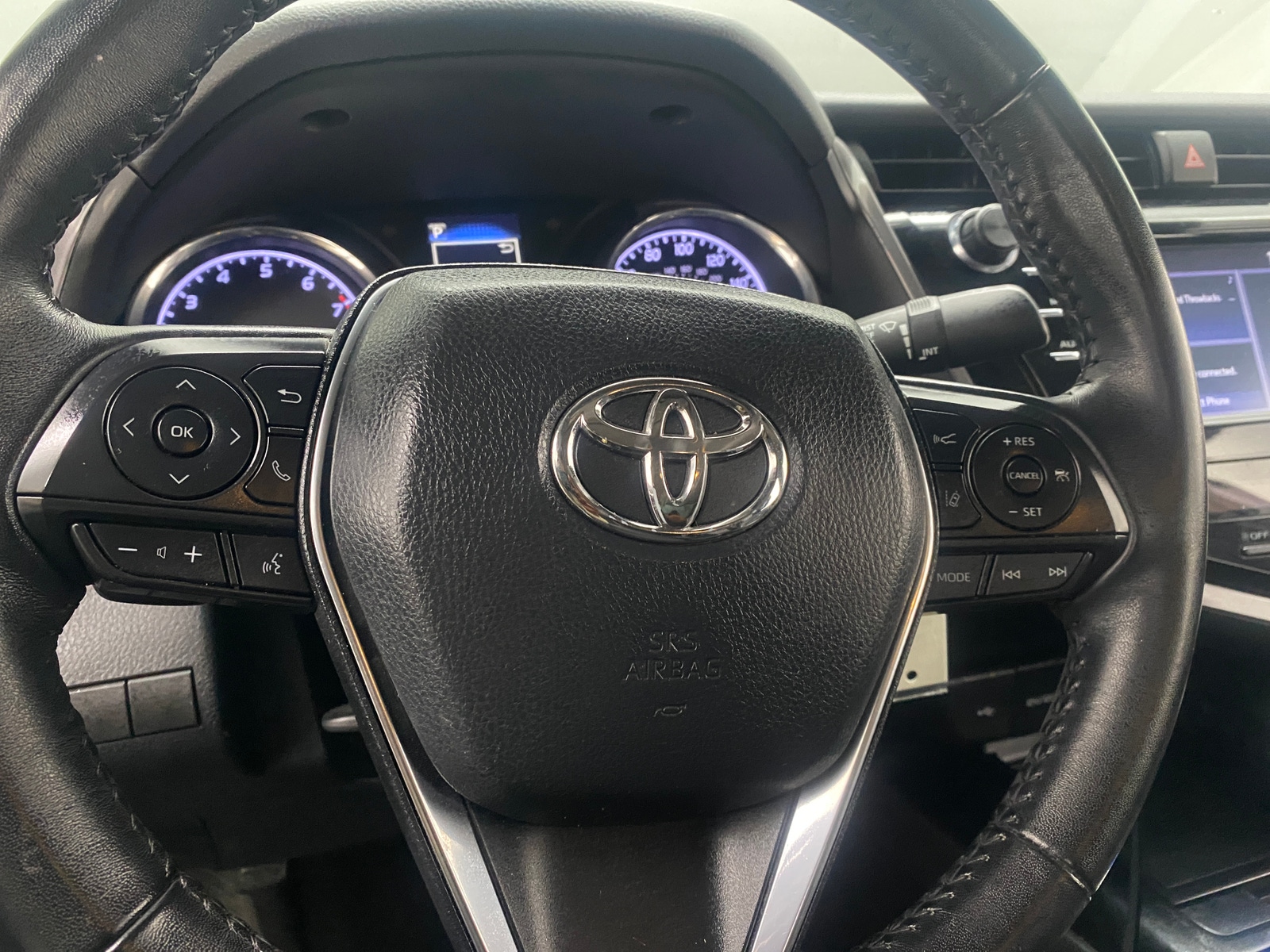 Thumbnail: 2020 Toyota Camry - 4