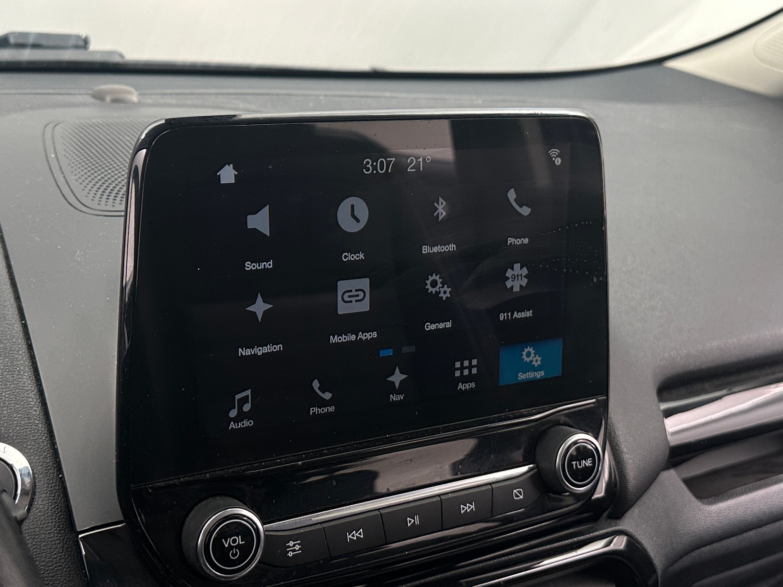 Thumbnail: 2018 Ford EcoSport - 3