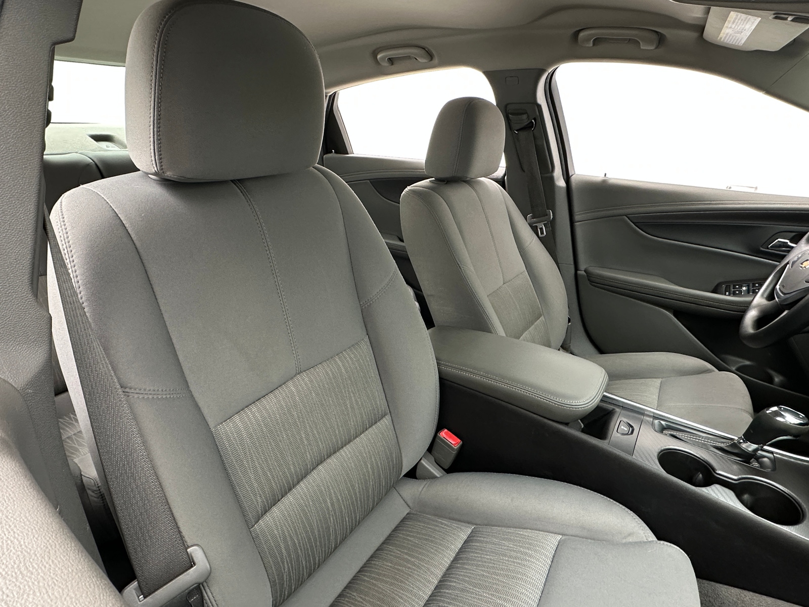 Thumbnail: 2015 Chevrolet Impala - 2