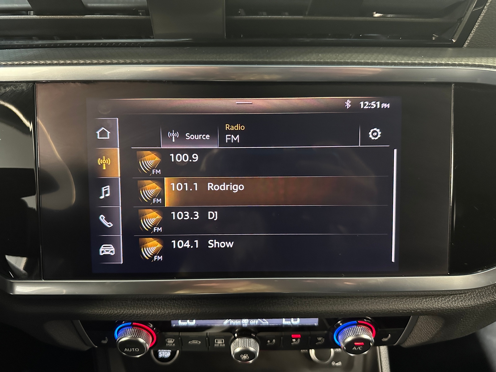 Thumbnail: 2021 Audi Q3 - 3