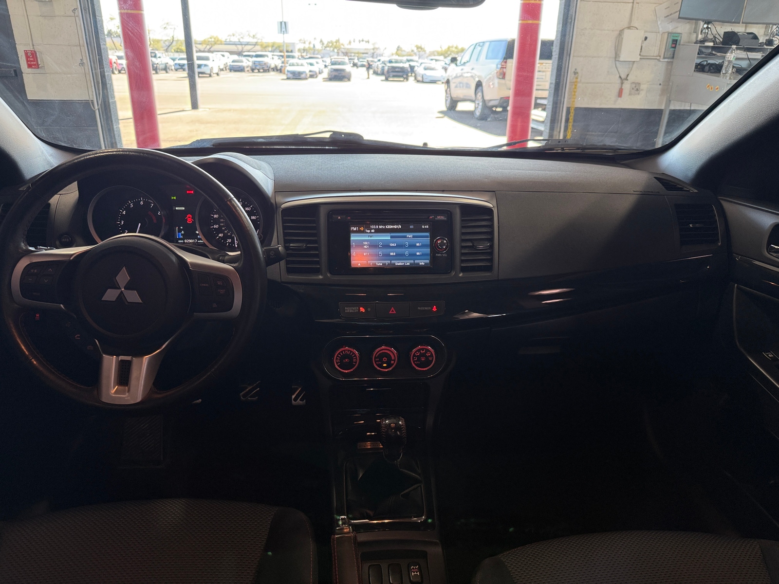 Thumbnail: 2015 Mitsubishi Lancer Evolution - 3