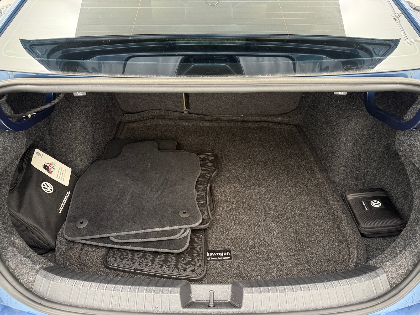 Thumbnail: 2020 Volkswagen Jetta - 6