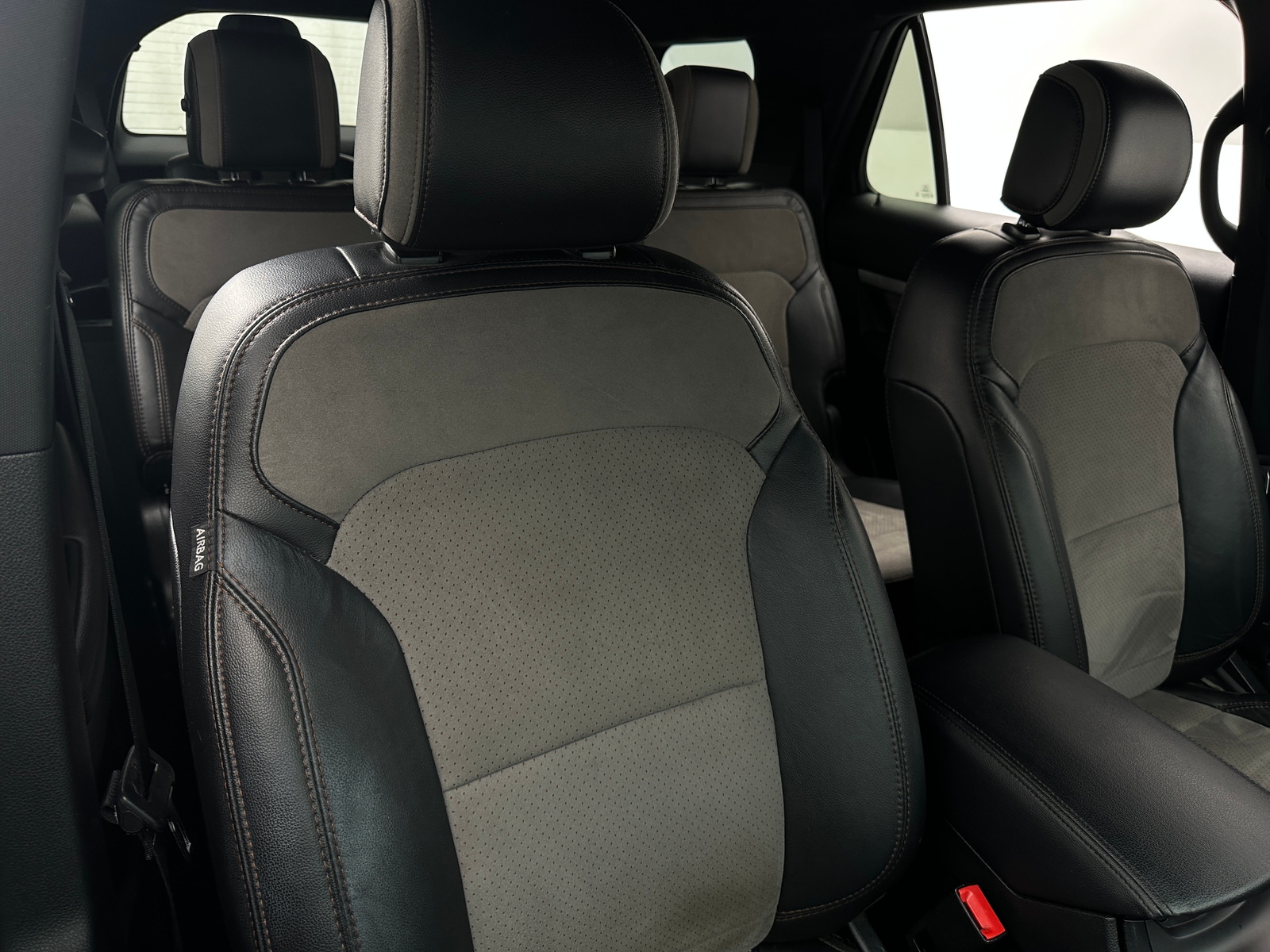 Thumbnail: 2017 Ford Explorer - 2