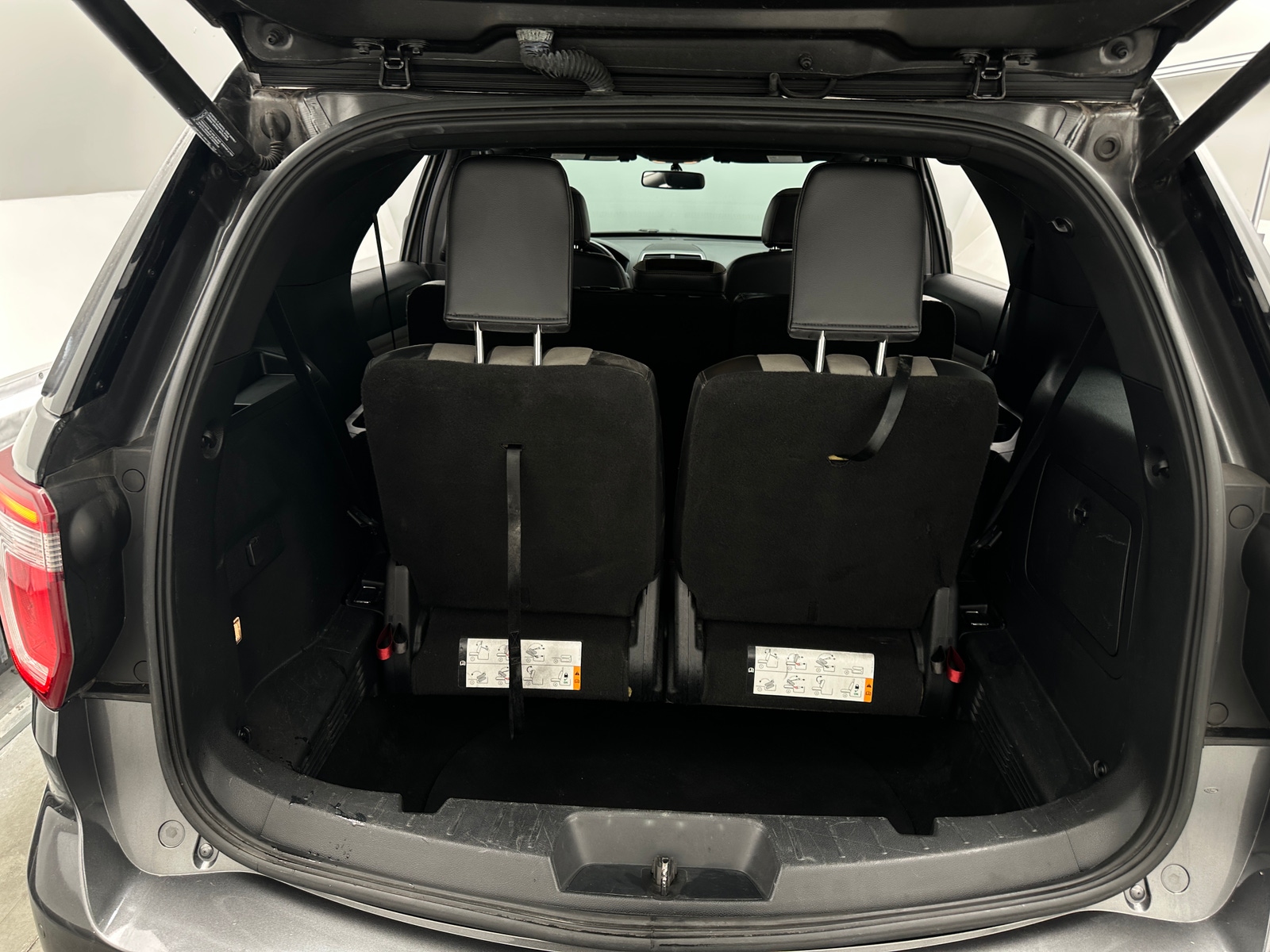 Thumbnail: 2017 Ford Explorer - 7