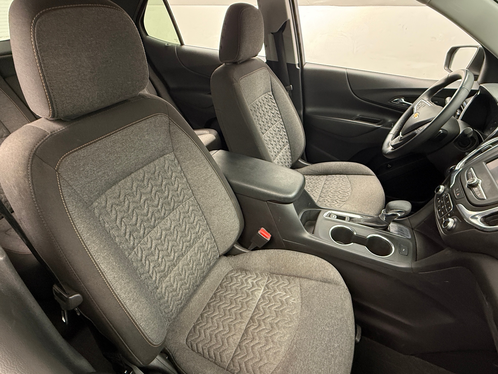 Thumbnail: 2024 Chevrolet Equinox - 2