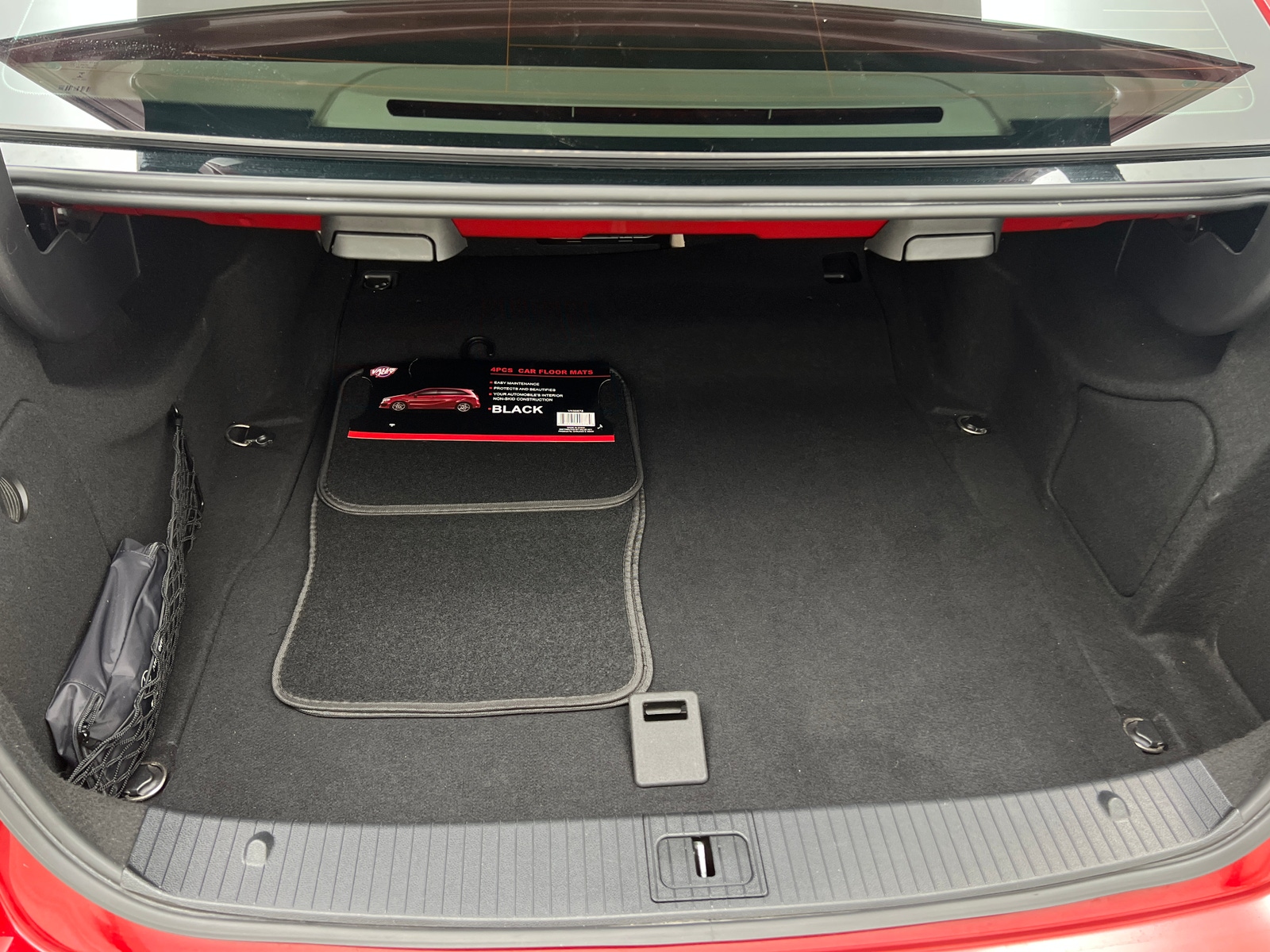 Thumbnail: 2014 Mercedes-Benz E-Class - 6