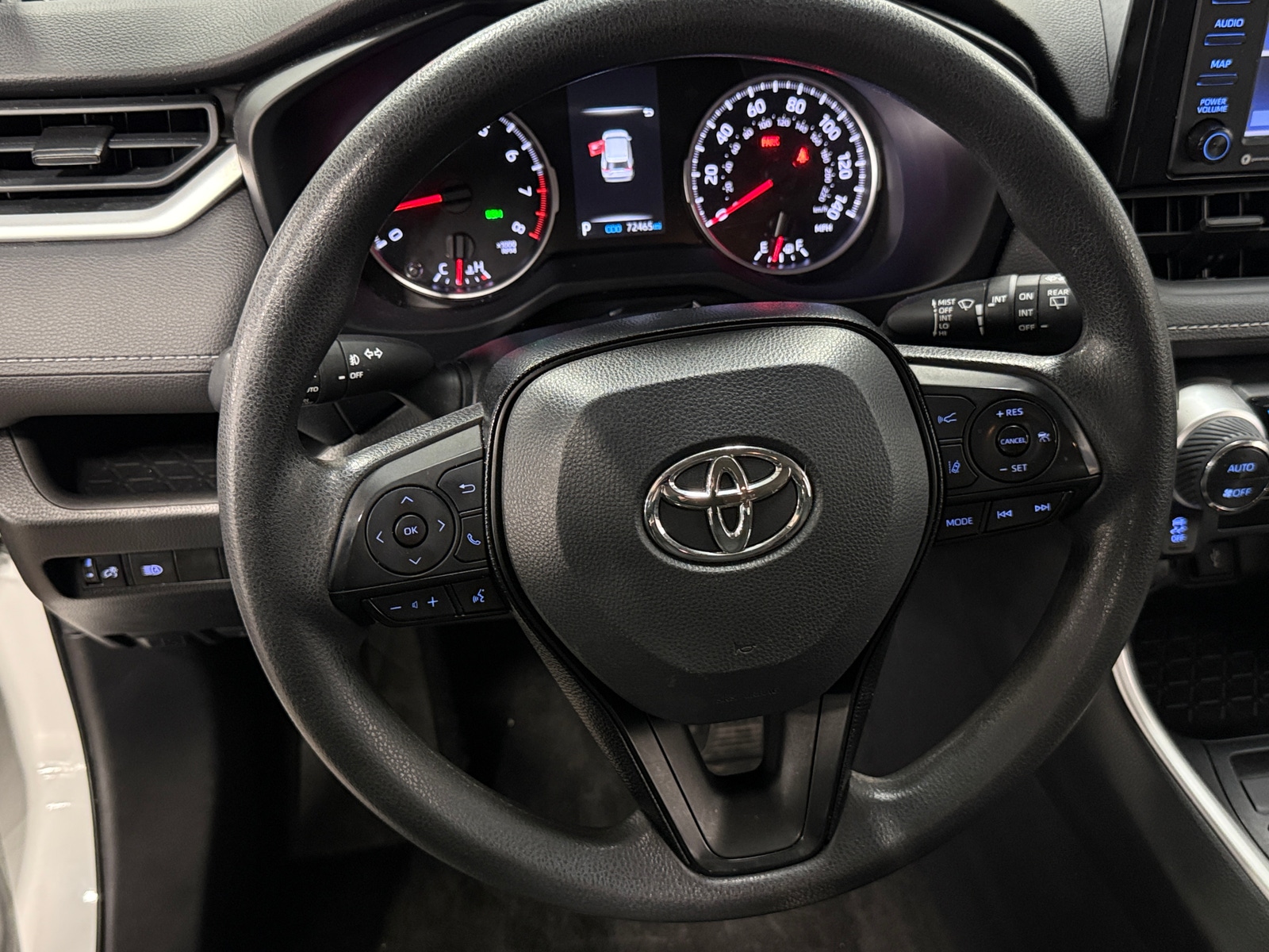 Thumbnail: 2021 Toyota RAV4 - 5