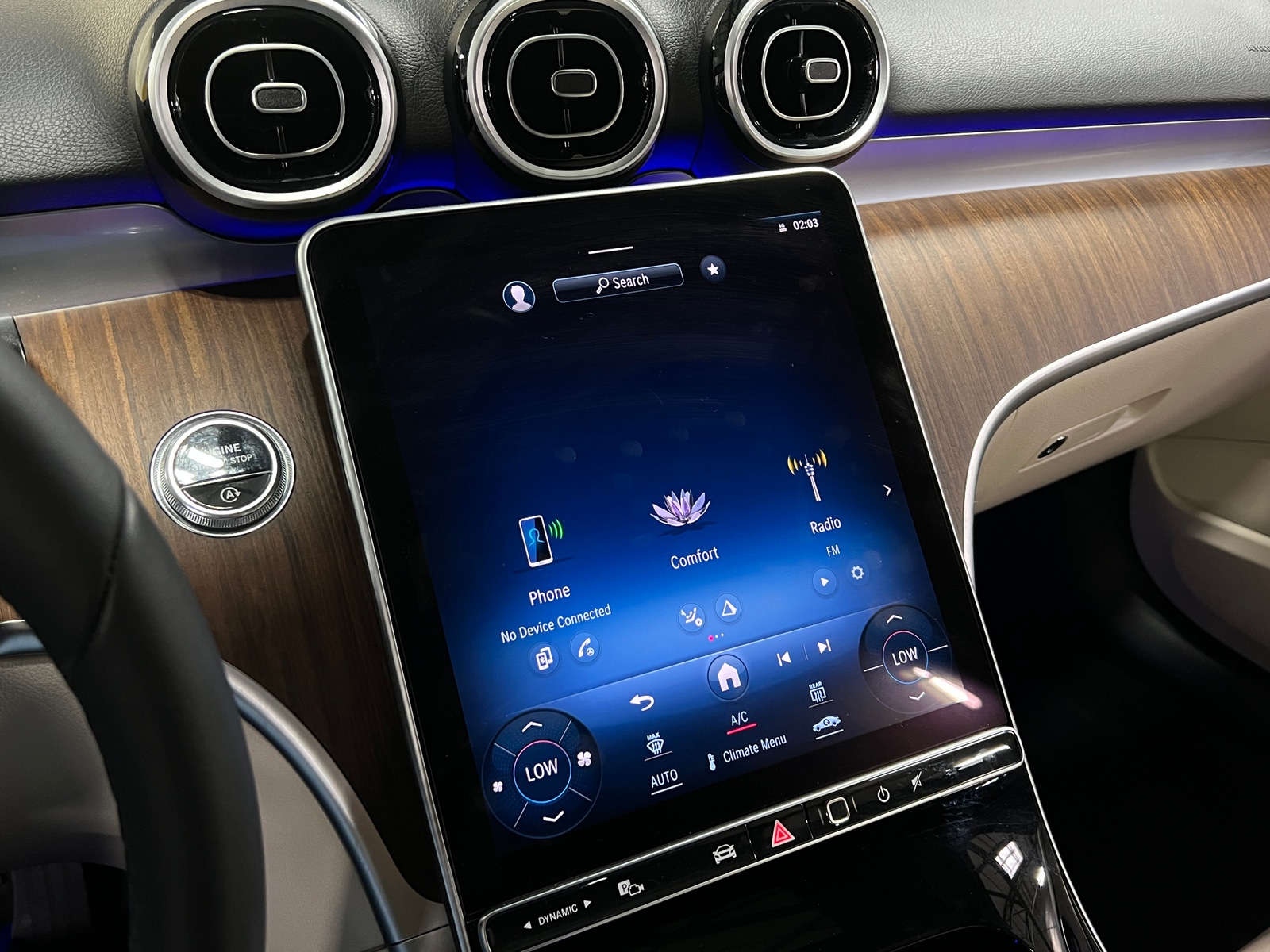 Thumbnail: 2024 Mercedes-Benz C-Class - 3