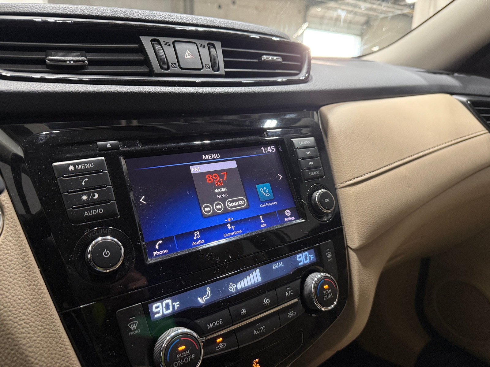 Thumbnail: 2018 Nissan Rogue - 4