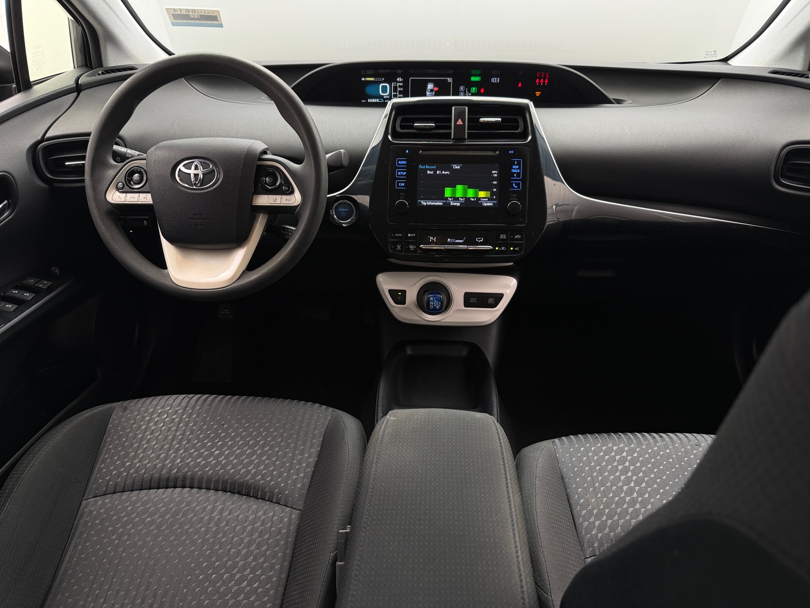 Thumbnail: 2018 Toyota Prius - 3