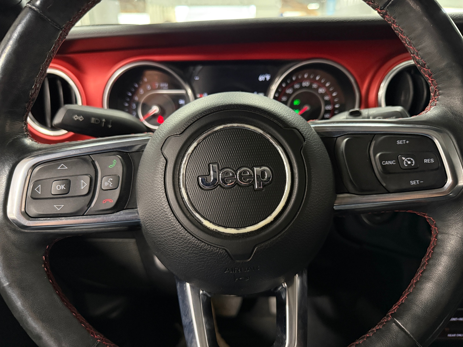 Thumbnail: 2018 Jeep Wrangler - 5