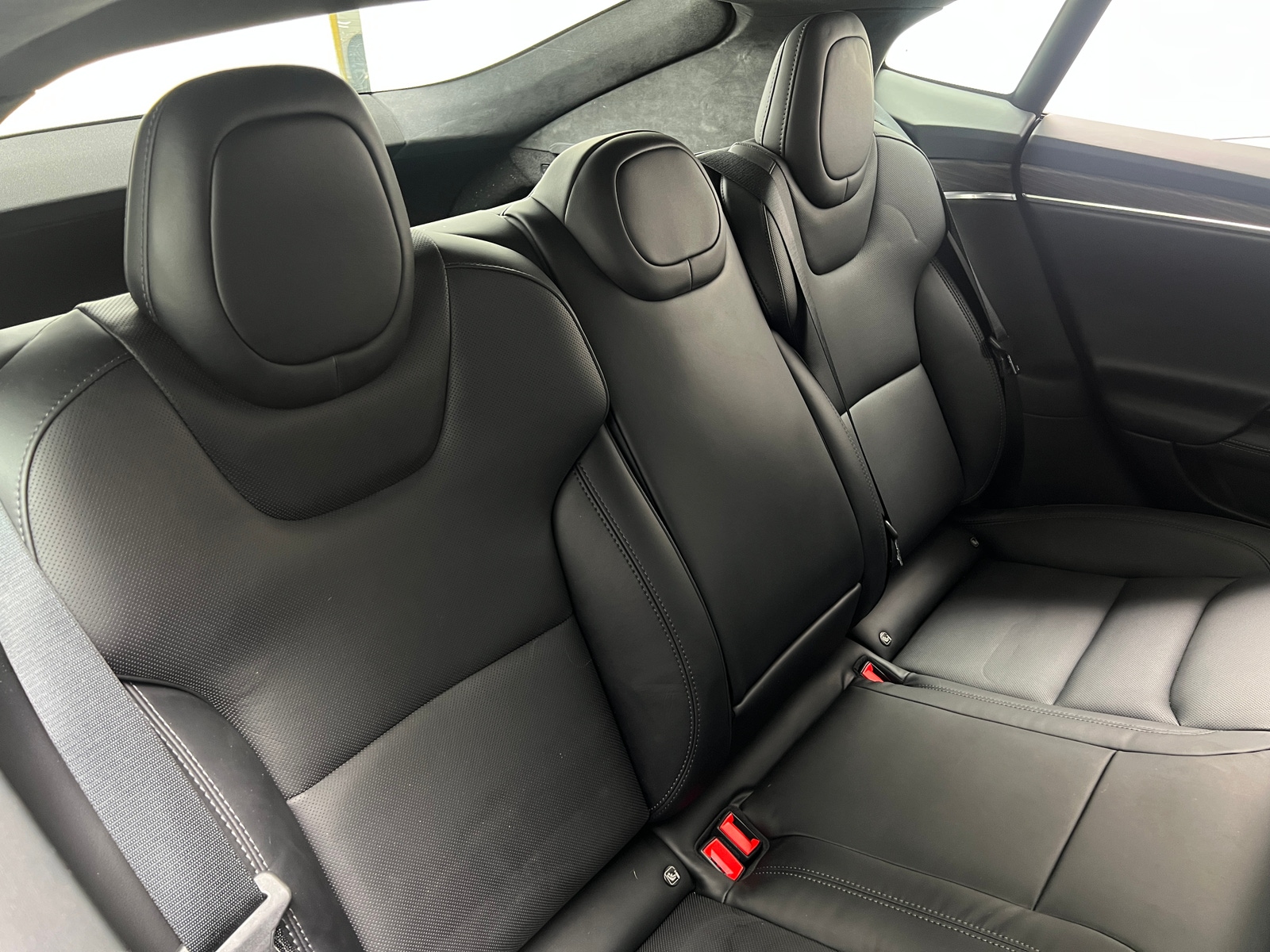 Thumbnail: 2022 Tesla Model S - 5