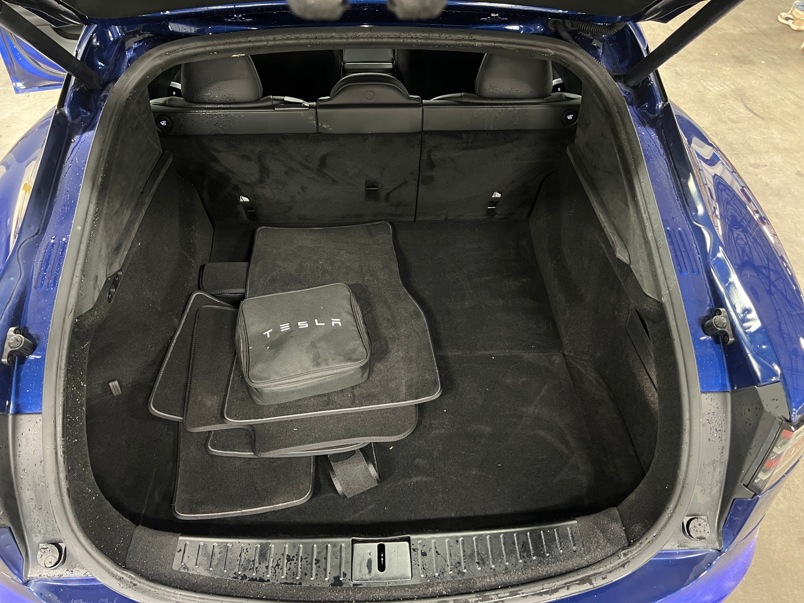 Thumbnail: 2022 Tesla Model S - 6