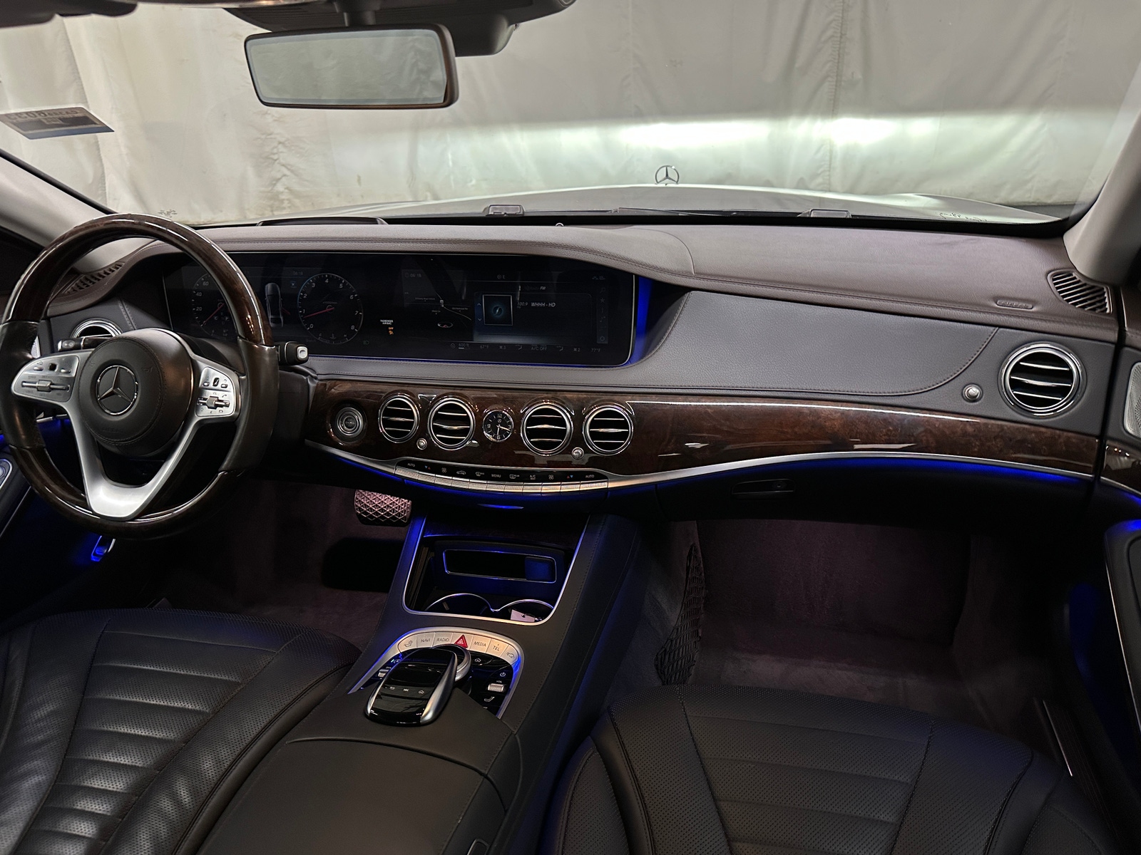 Thumbnail: 2018 Mercedes-Benz S-Class - 2