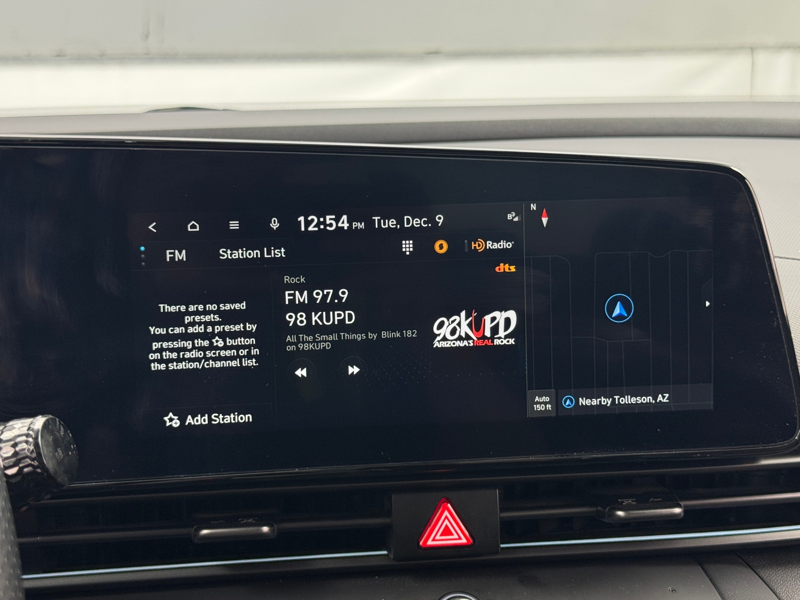 Thumbnail: 2024 Hyundai Elantra - 4