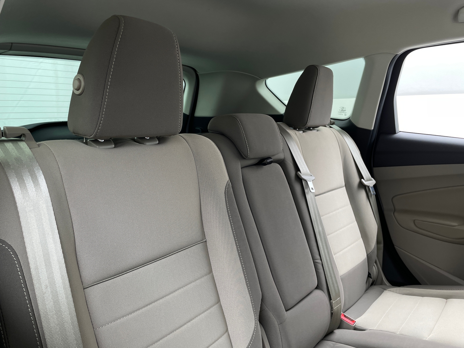 Thumbnail: 2015 Ford Escape - 6