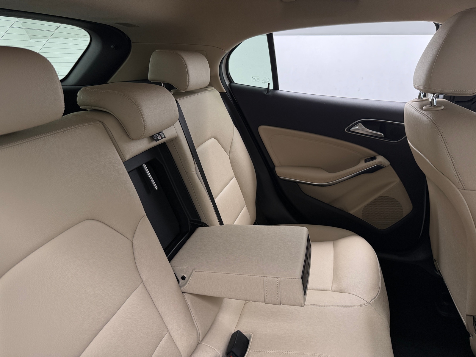 Thumbnail: 2018 Mercedes-Benz GLA - 5