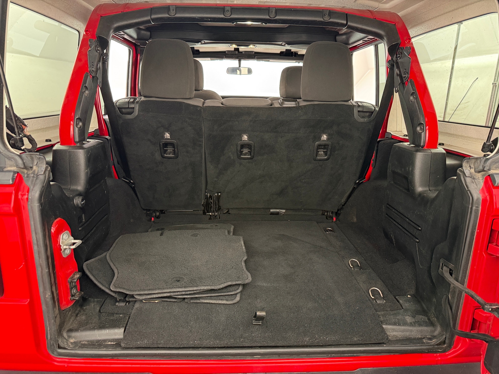 Thumbnail: 2019 Jeep Wrangler - 7