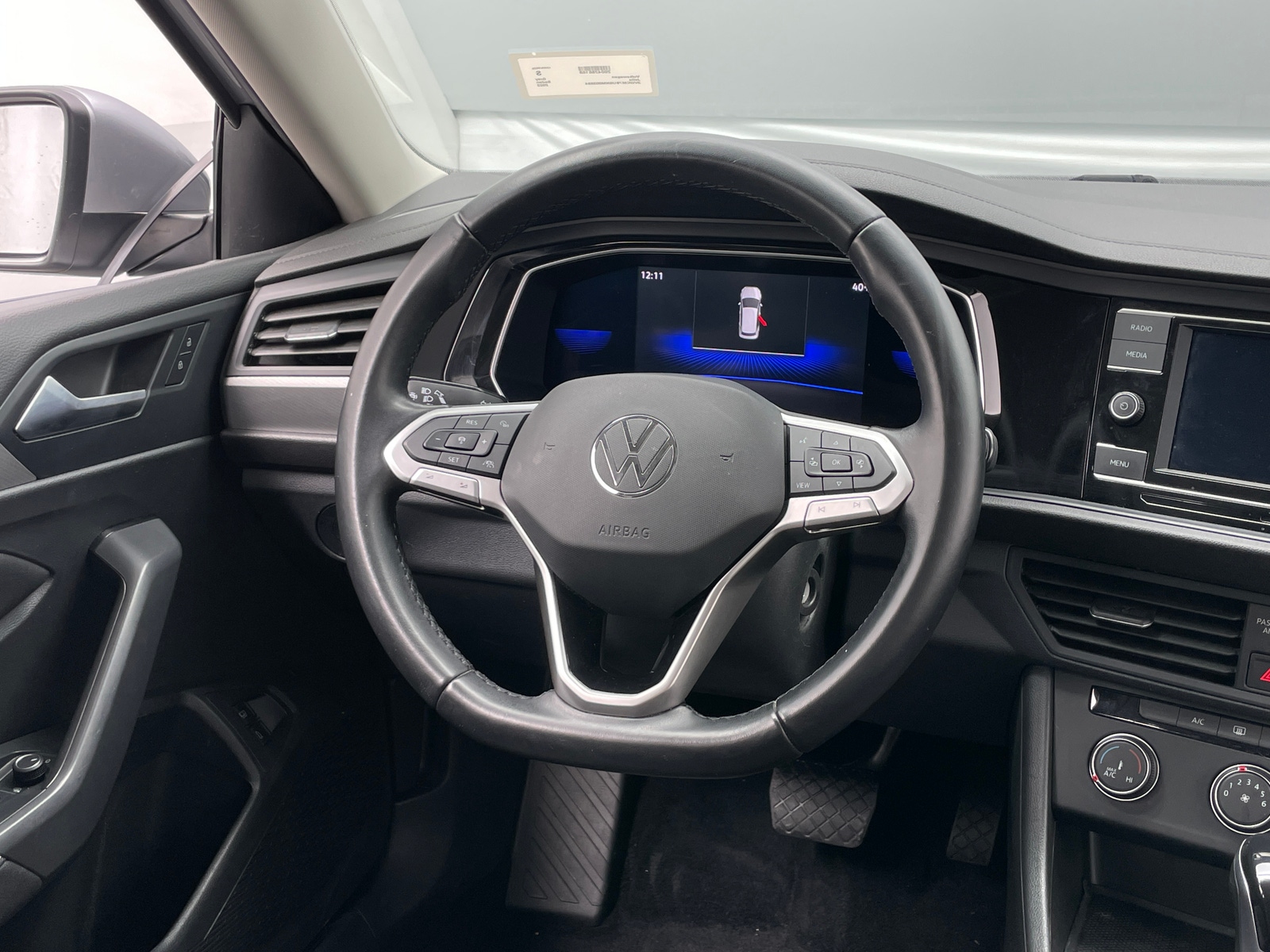 Thumbnail: 2022 Volkswagen Jetta - 5