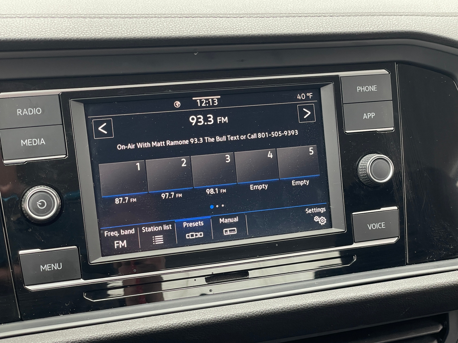 Thumbnail: 2022 Volkswagen Jetta - 4