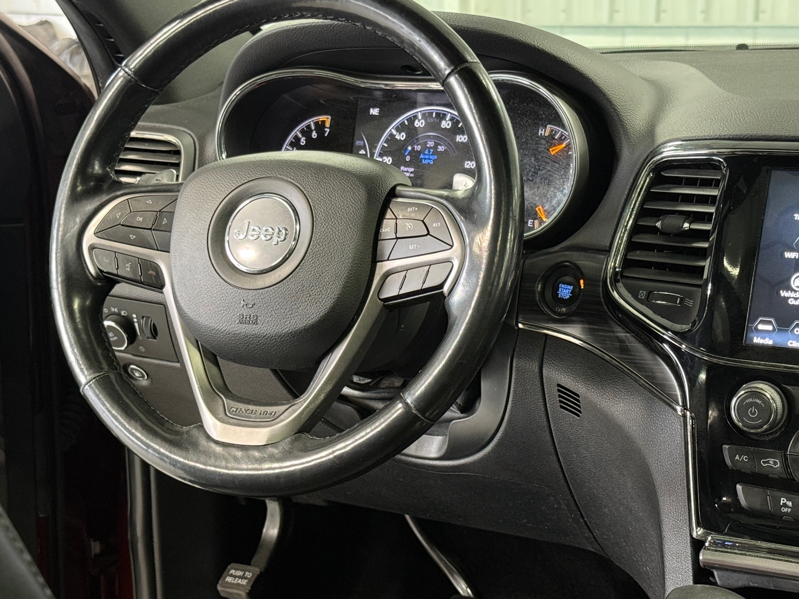 Thumbnail: 2019 Jeep Grand Cherokee - 4