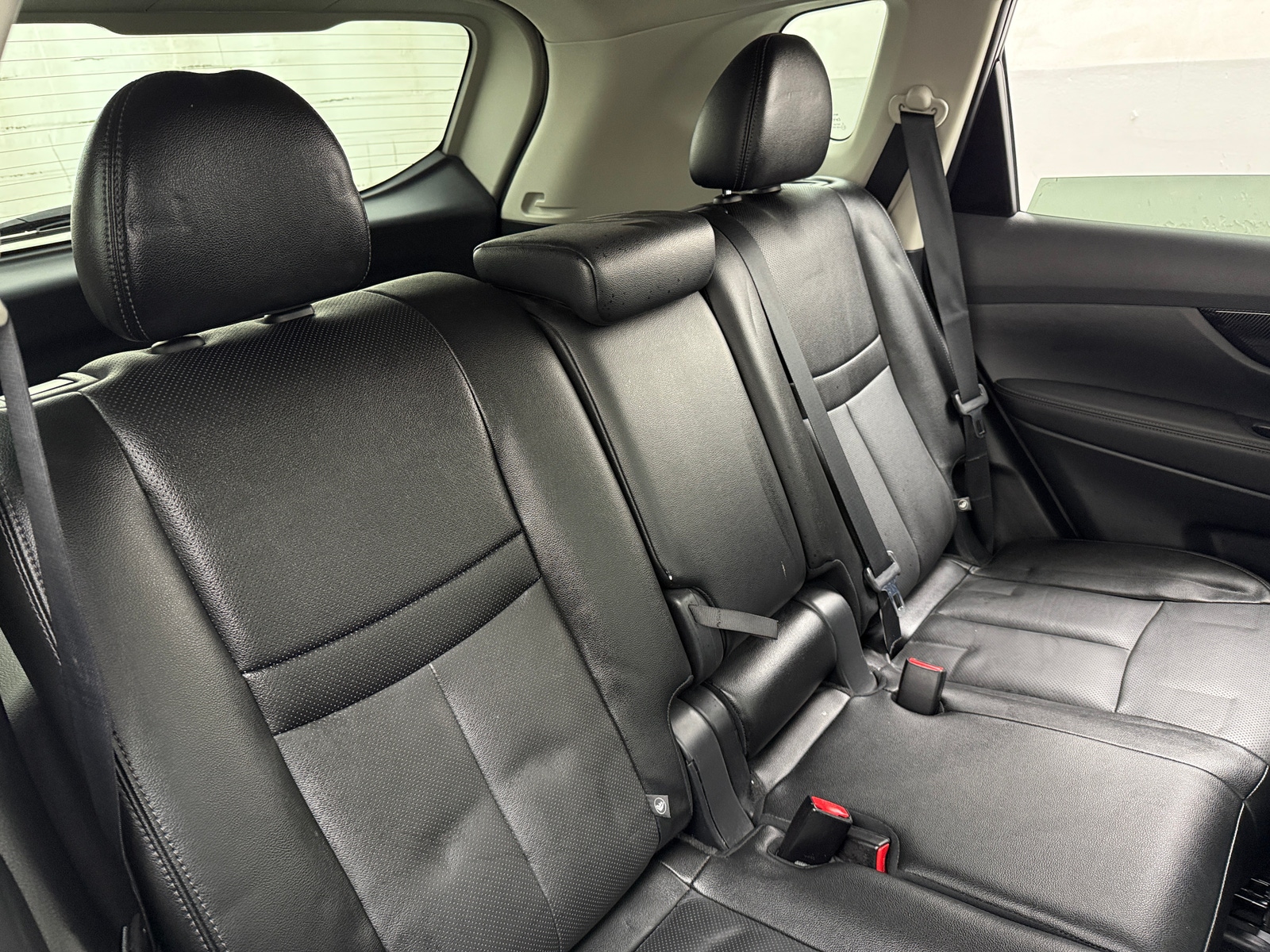 Thumbnail: 2017 Nissan Rogue - 5