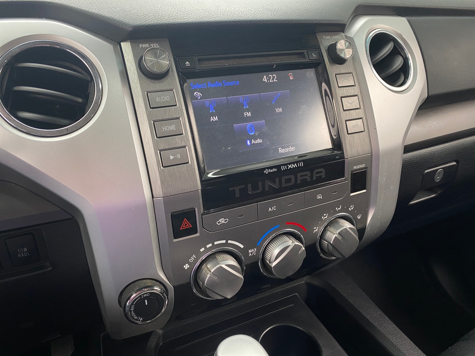 Thumbnail: 2015 Toyota Tundra - 4